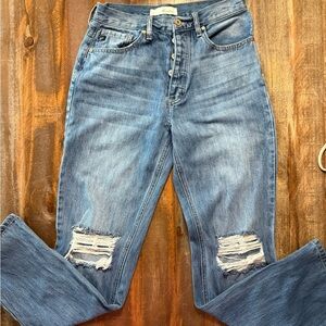 KanCan Women’s Medium Blue Ripped Straight Leg Jeans NWOT